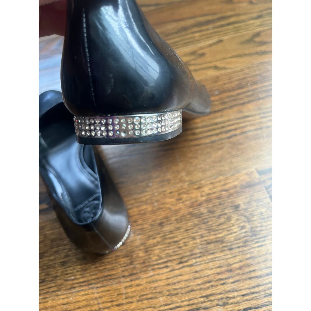 Tory Burch Is Women’s Black Patent Leather Flats Rhinestone Low Heel size 8.5 - Picture 6 of 8